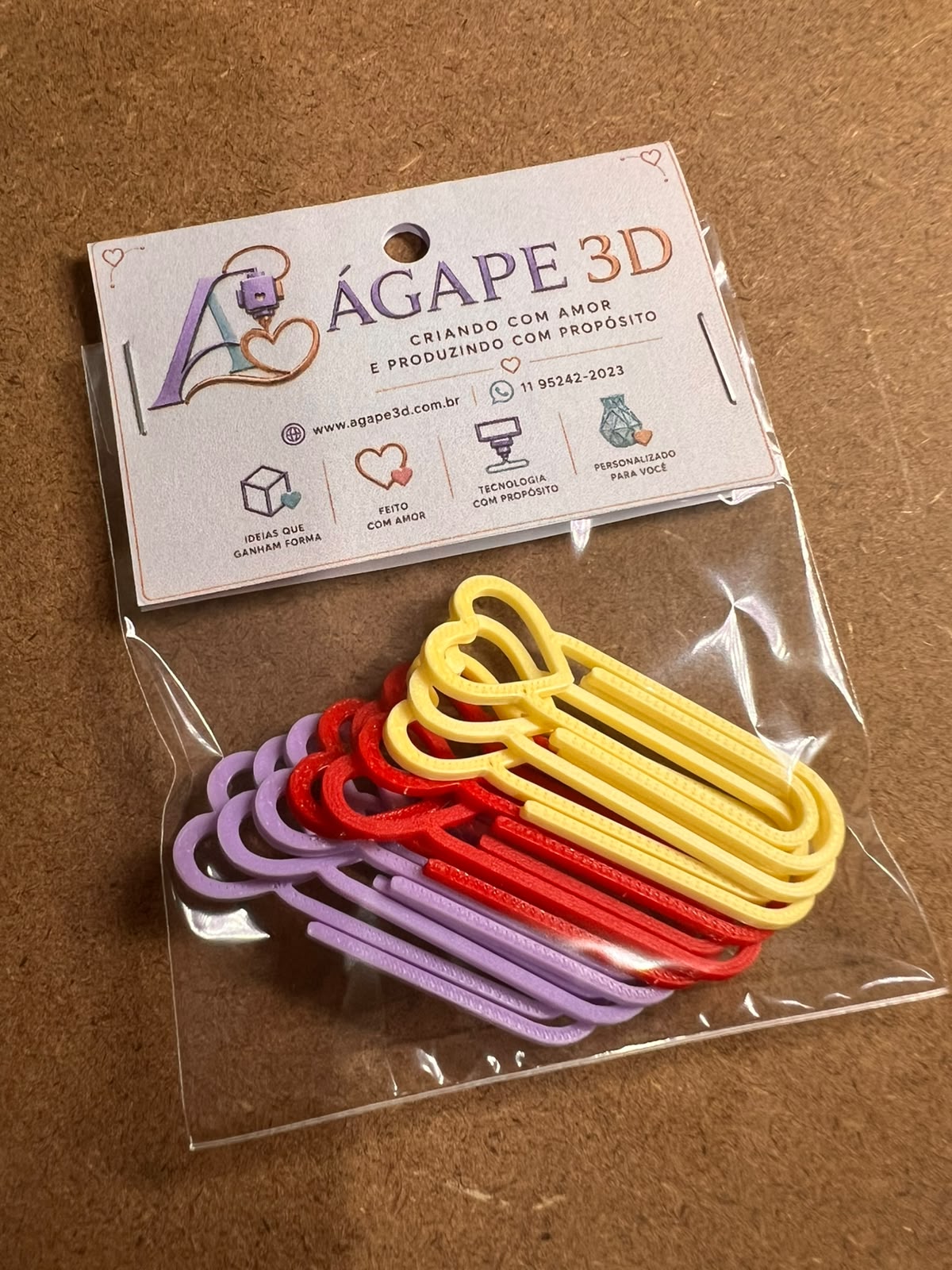 Clips de Papel em Formato de Coração 3D – Plástico, Pequeno e Decorativo - 20 Unidades - Imagem 2